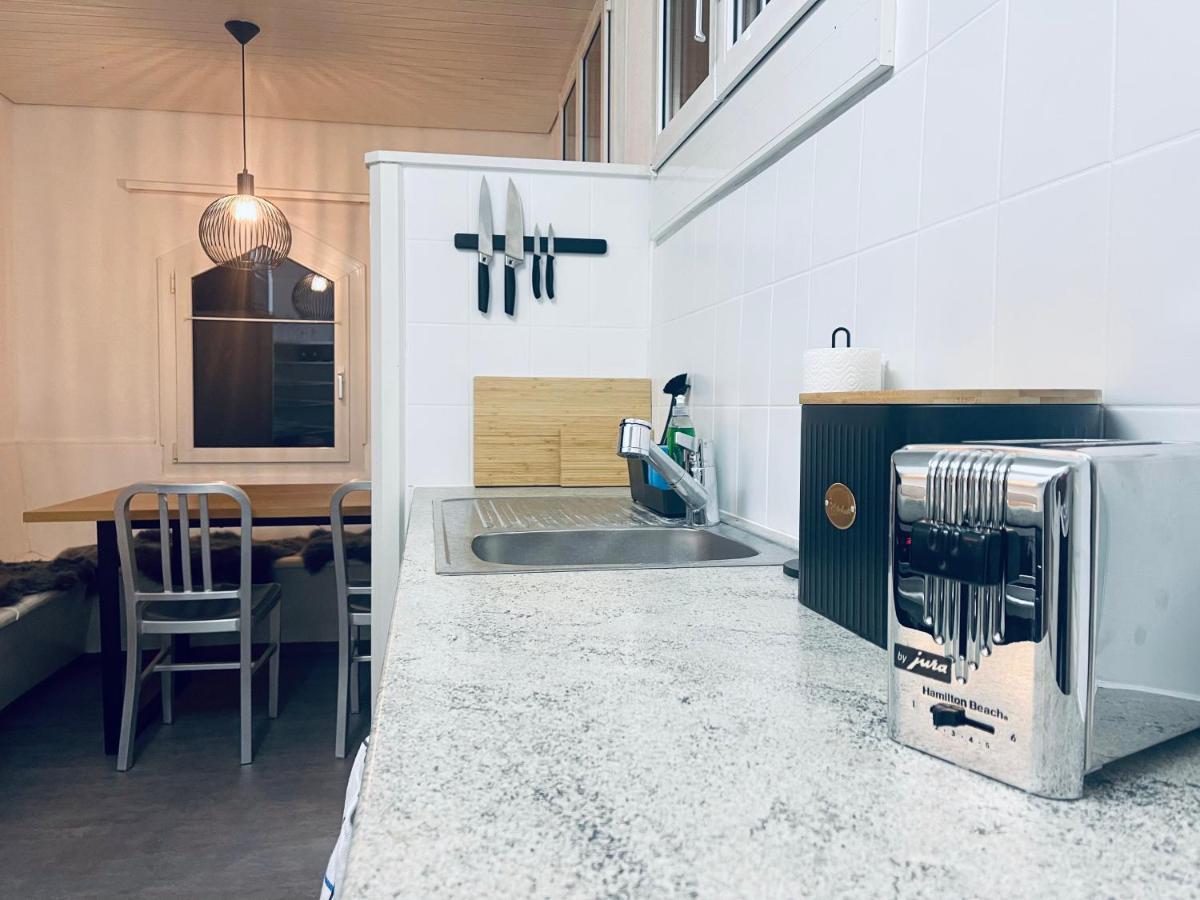 -The Urbanist- Lakeview Free Parking 2Bd Fast Wifi Oberhofen Екстер'єр фото